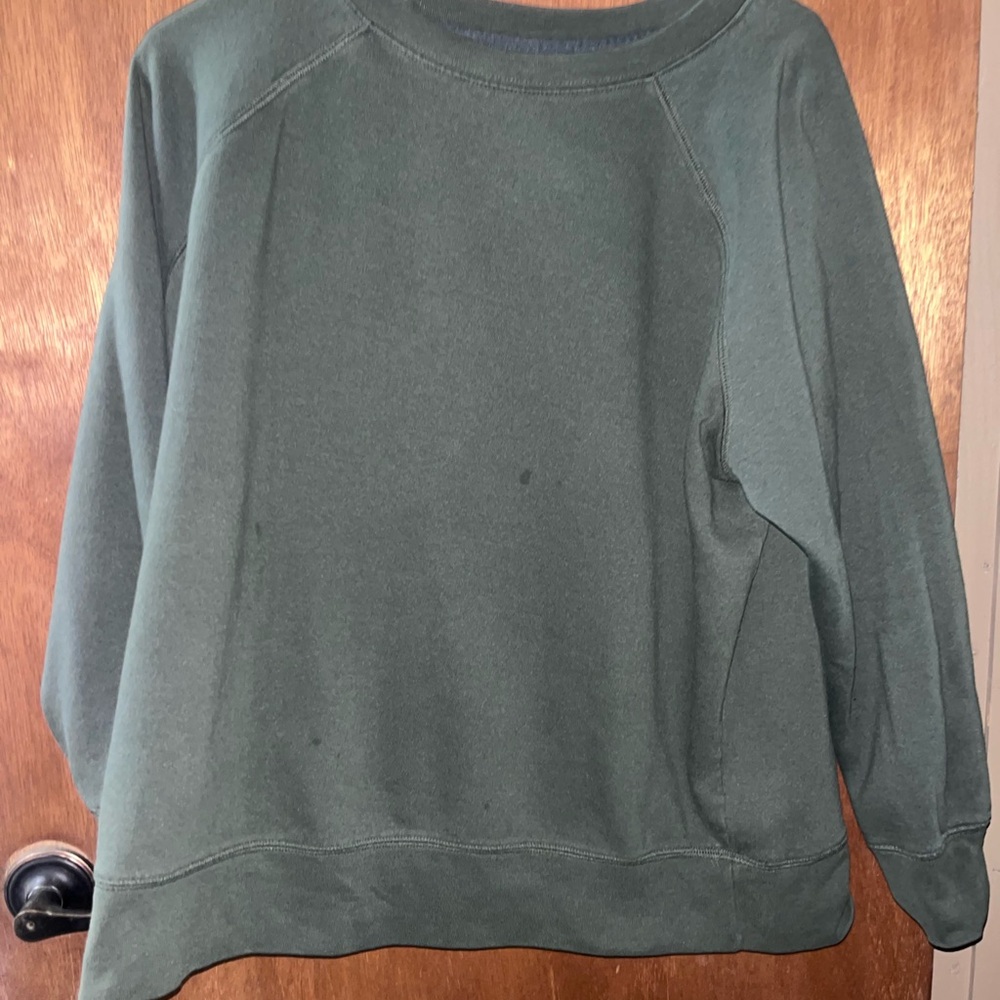 Terra & Sky Deep Green Crewneck Sweatshirt